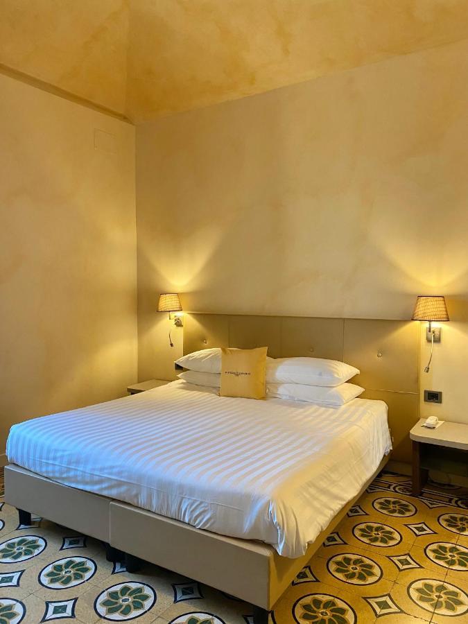 Relais & Spa Castello Di Casiglio Erba Pokoj fotografie